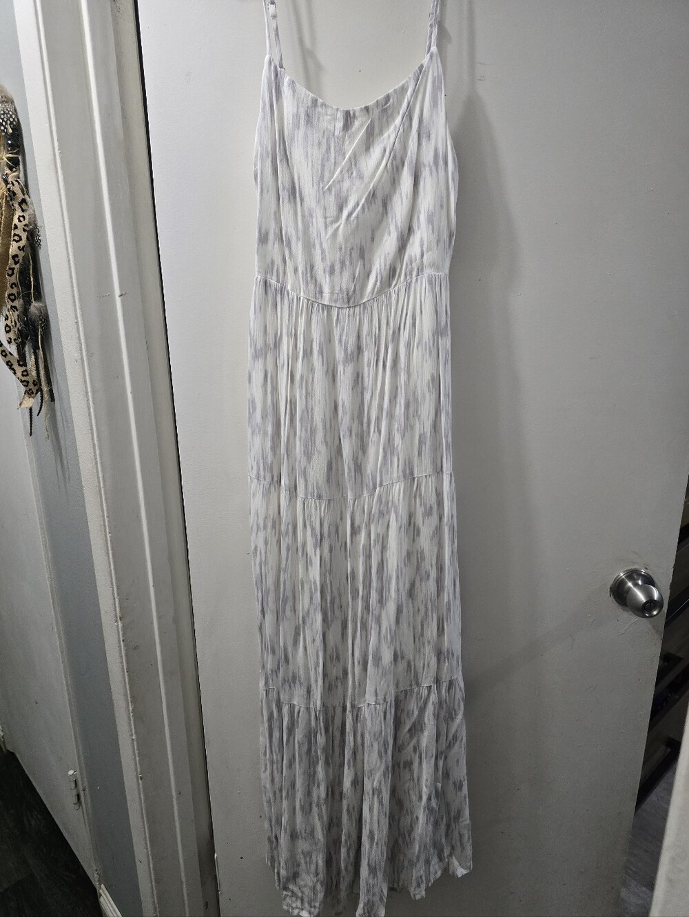 Mittoshop White & Light Gray Maxi Slip Dress